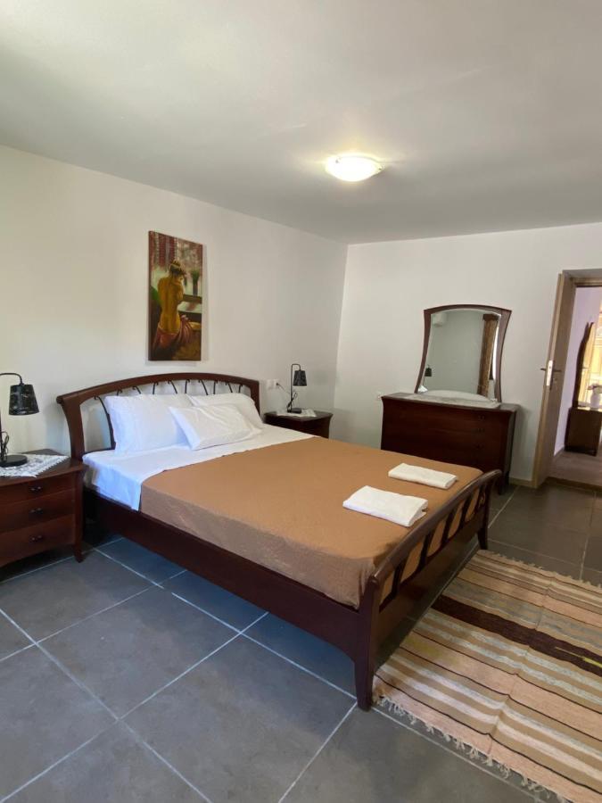 Mama'Sevdokia Apartment Rhodes City Esterno foto