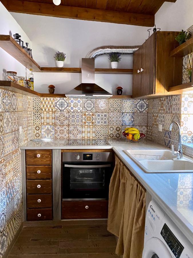 Mama'Sevdokia Apartment Rhodes City Esterno foto